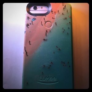 light up phone case (charger is included)